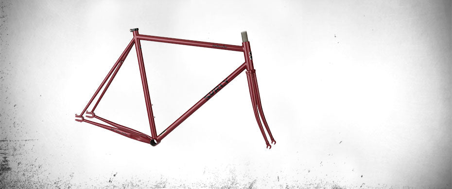 surly-steamroller-monkey-butt-red-930x390-1 Steamroller - Image 8
